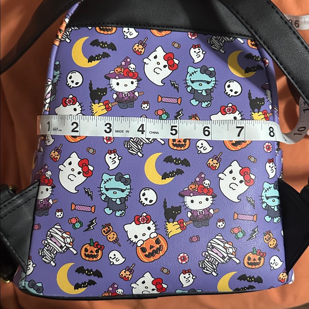 Sanrio Halloween Loungefly - Picture 6 of 7